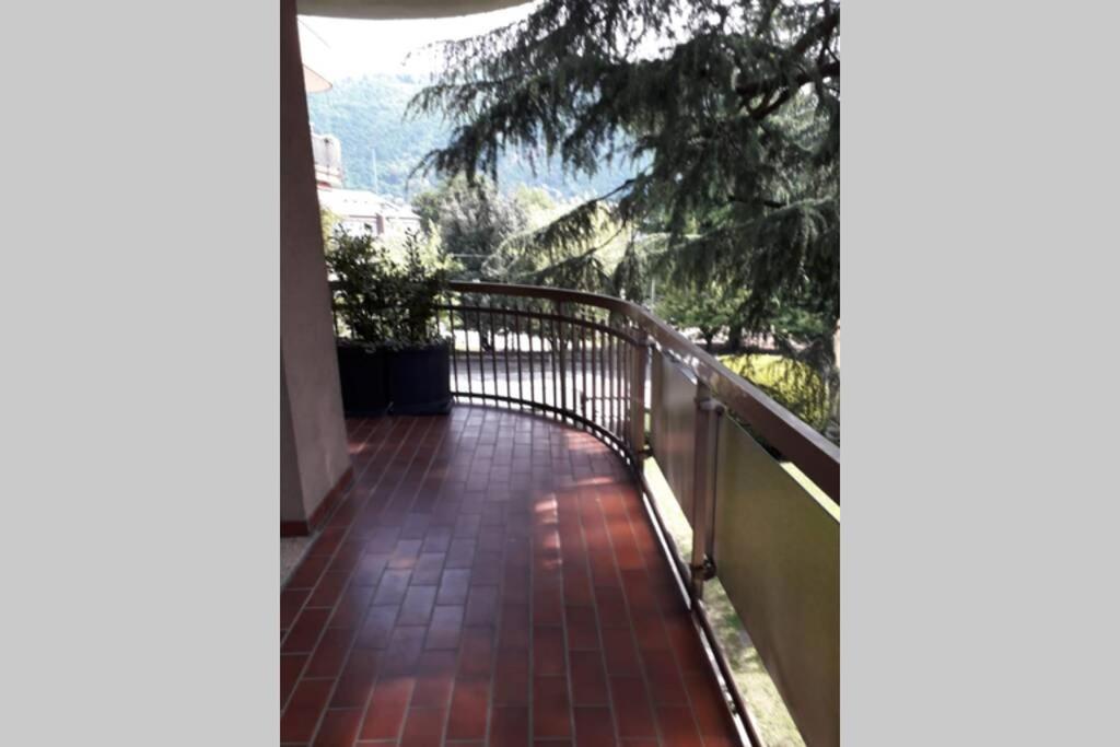 Lario Promenade: Family Friendly Apartment In Como Zewnętrze zdjęcie
