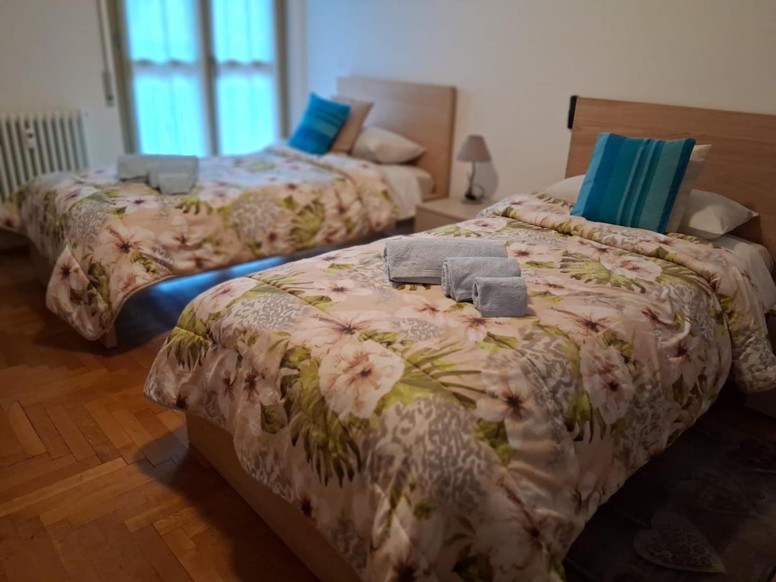 Lario Promenade: Family Friendly Apartment In Como Zewnętrze zdjęcie